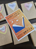 Любовь это … читать вместе и дарить друг другу хорошие книги!