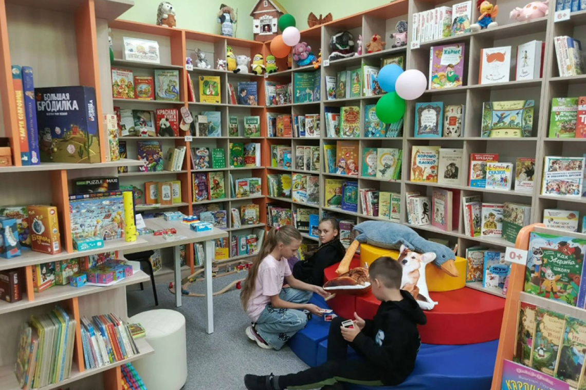 В Шимском округе открылся детский культурно-просветительский центр на базе библиотеки