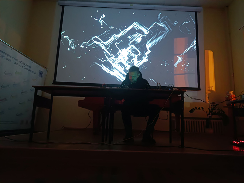 «Ночь искусств – 2025» в Новгородской областной библиотеке